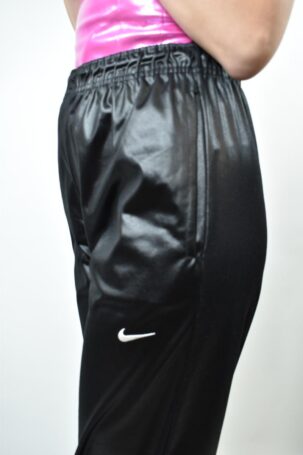 Nike Παντελόνι Φόρμας σε Shiny Μαύρο Νο S