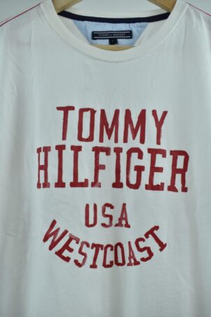 Vintage Tommy Hilfiger T-shirt σε Λευκό Men's L